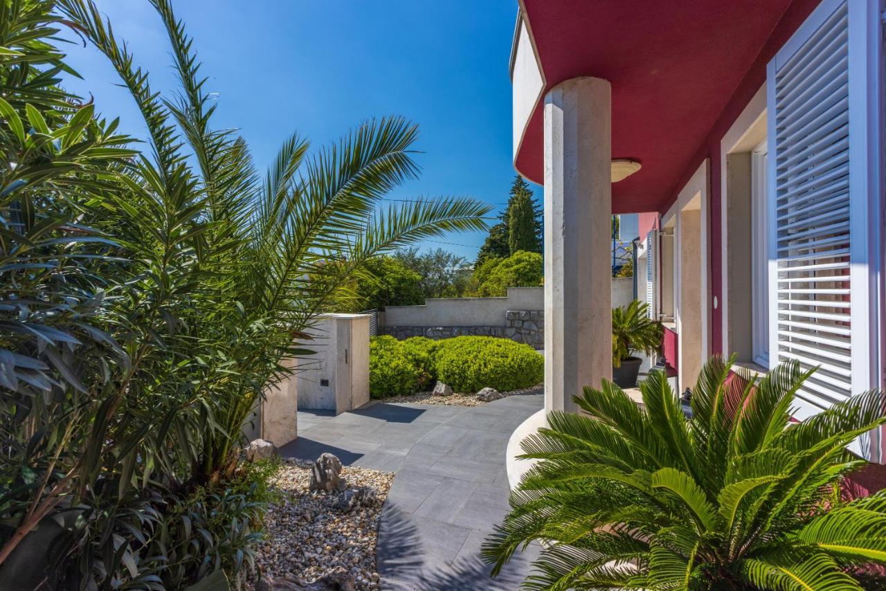 Villa M Dramalj Exterior foto